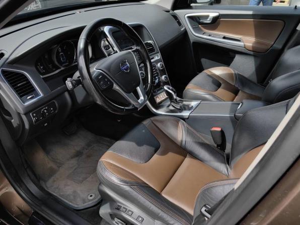 Volvo XC60 I Рестайлинг с пробегом 2015 года, цена 1 590 000 рублей, 245000 км, внедорожник, Автокод Объявления
