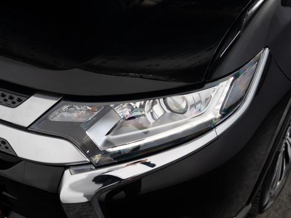 Mitsubishi Outlander III Рестайлинг 3 с пробегом 2020 года, цена 2 400 500 рублей, 49770 км, внедорожник, Автокод Объявления