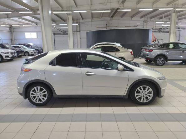 Honda Civic VIII с пробегом 2007 года, цена 495 000 рублей, 168245 км, хэтчбек, Автокод Объявления