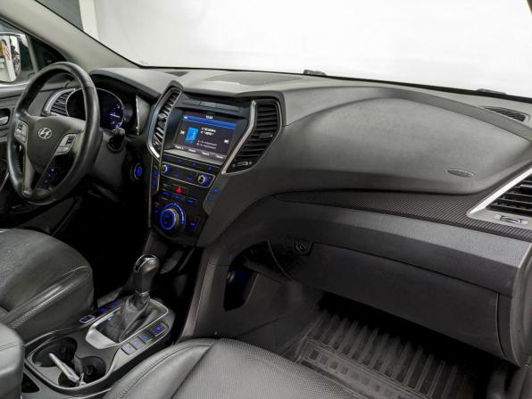 Hyundai Santa Fe III Рестайлинг с пробегом 2016 года, цена 2 090 000 рублей, 196897 км, внедорожник, Автокод Объявления
