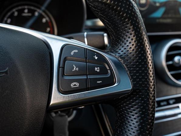 Mercedes-Benz C-Класс IV (W205) с пробегом 2014 года, цена 2 365 000 рублей, 142514 км, седан, Автокод Объявления