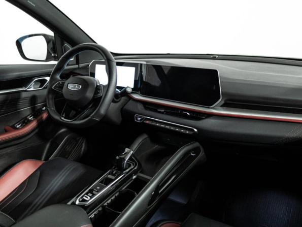 Geely Coolray I Рестайлинг с пробегом 2024 года, цена 2 289 000 рублей, 11581 км, внедорожник, Автокод Объявления