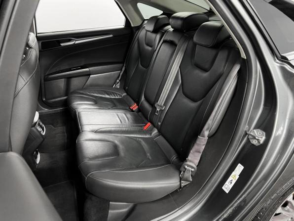 Ford Mondeo V с пробегом 2019 года, цена 1 575 900 рублей, 248791 км, седан, Автокод Объявления