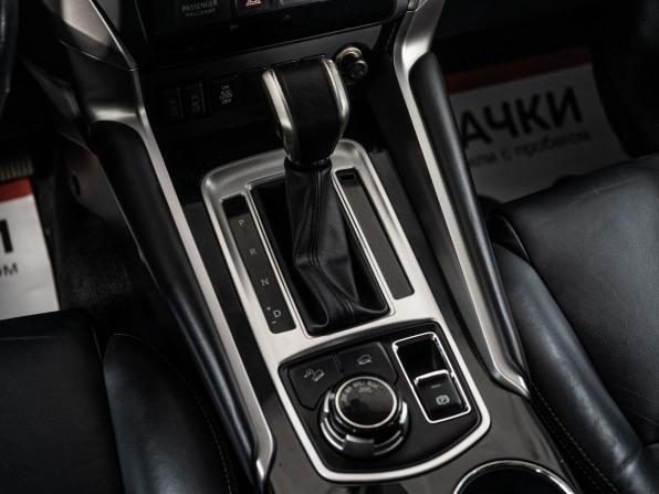 Mitsubishi Pajero Sport III с пробегом 2018 года, цена 3 300 000 рублей, 74583 км, внедорожник, Автокод Объявления