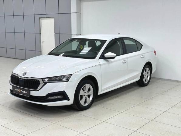 Skoda Octavia IV (A8) с пробегом 2021 года, цена 1 699 000 рублей, 51974 км, лифтбек, Автокод Объявления
