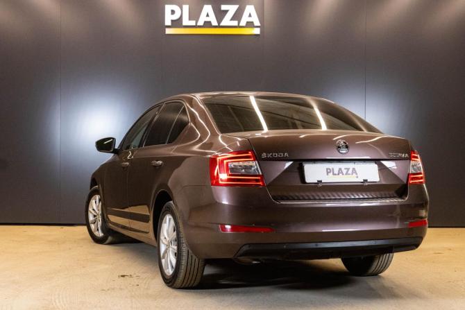 Skoda Octavia III (A7) с пробегом 2015 года, цена 1 539 000 рублей, 185441 км, лифтбек, Автокод Объявления