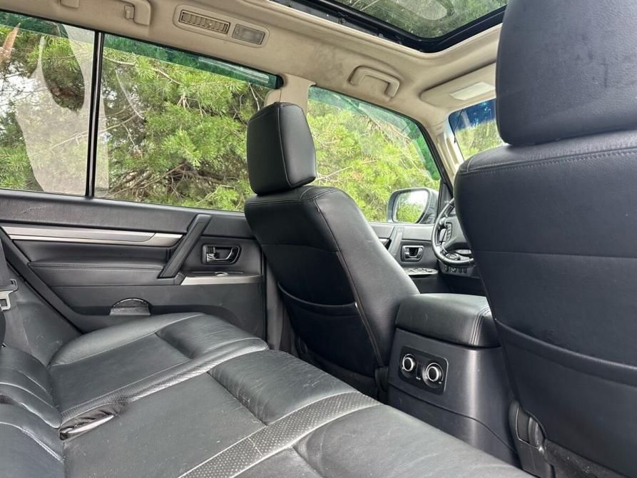Mitsubishi Pajero IV Рестайлинг 1 Санкт-Петербург  - изображение 35