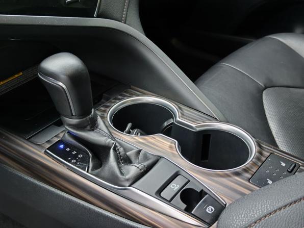 Toyota Camry VIII (XV70) с пробегом 2019 года, цена 2 520 000 рублей, 184509 км, седан, Автокод Объявления