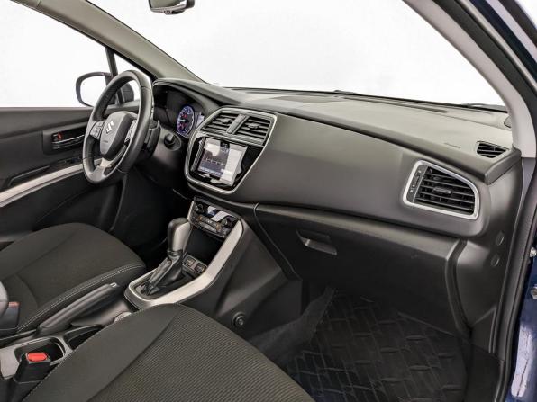 Suzuki SX4 II (S-Cross) Рестайлинг с пробегом 2019 года, цена 2 250 000 рублей, 39593 км, хэтчбек, Автокод Объявления