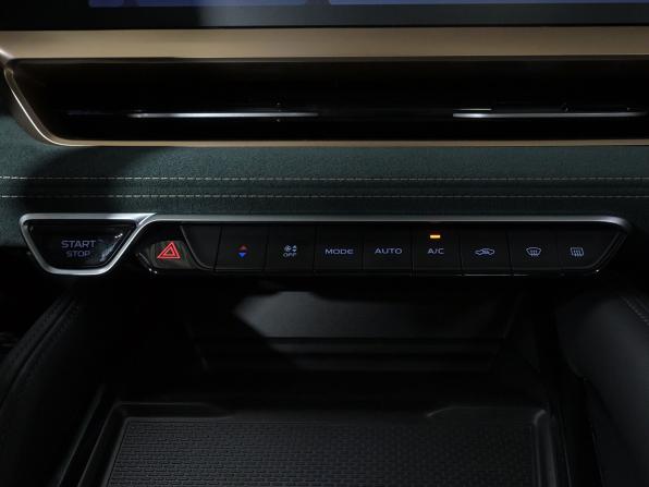 Geely Monjaro I с пробегом 2023 года, цена 3 370 000 рублей, 28500 км, внедорожник, Автокод Объявления