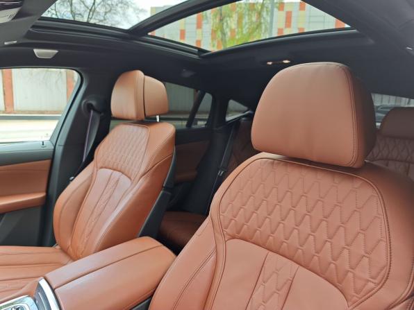 BMW X6 III (G06) Рестайлинг с пробегом 2023 года, цена 11 045 000 рублей, 59710 км, внедорожник, Автокод Объявления