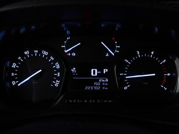 Peugeot Traveller I с пробегом 2022 года, цена 2 629 999 рублей, 223702 км, минивэн, Автокод Объявления