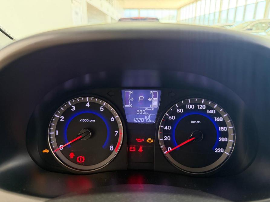 Hyundai Solaris I Рестайлинг Новороссийск  - изображение 12
