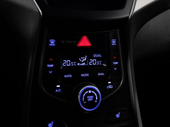 Hyundai Elantra V (MD) Рестайлинг с пробегом 2015 года, цена 1 325 000 рублей, 114348 км, седан, Автокод Объявления