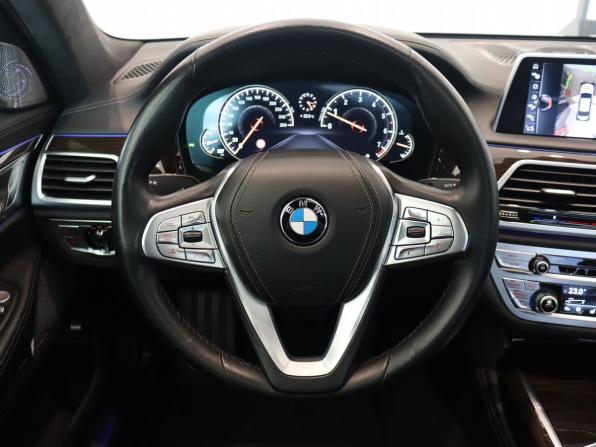 BMW 7 серии VI (G11/G12) с пробегом 2016 года, цена 3 900 000 рублей, 92075 км, седан, Автокод Объявления