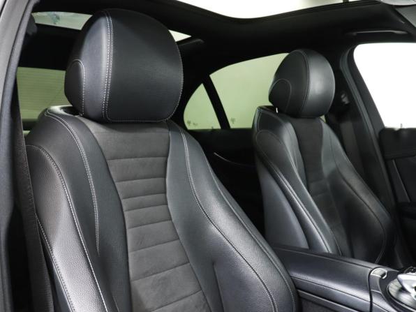 Mercedes-Benz E-Класс V (W213 S213 C238) с пробегом 2019 года, цена 3 390 000 рублей, 106777 км, седан, Автокод Объявления