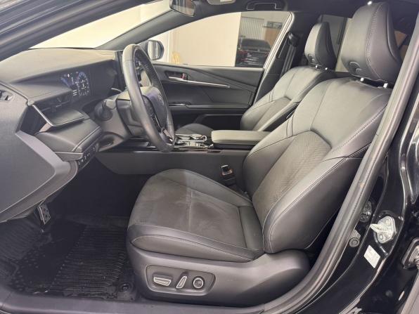 Toyota Camry IX (XV80) China Market с пробегом 2024 года, цена 3 500 000 рублей, 20350 км, седан, Автокод Объявления