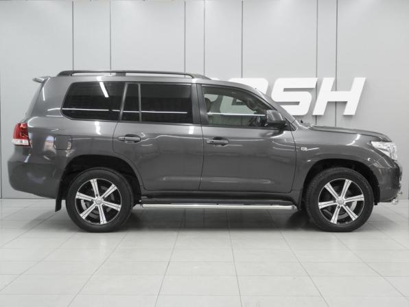 Toyota Land Cruiser 200 Series с пробегом 2009 года, цена 3 360 000 рублей, 184496 км, внедорожник, Автокод Объявления