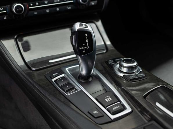 BMW 5 серии VI (F10/F11/F07) с пробегом 2011 года, цена 1 580 000 рублей, 329089 км, седан, Автокод Объявления