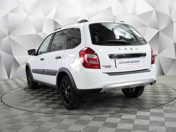 Lada (ВАЗ) Granta I Рестайлинг с пробегом 2023 года, цена 949 000 рублей, 20500 км, универсал, Автокод Объявления