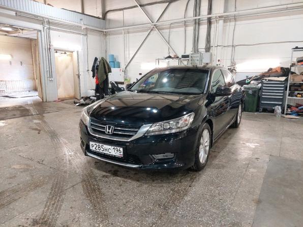 Honda Accord IX с пробегом 2013 года, цена 1 398 000 рублей, 225901 км, седан, Автокод Объявления