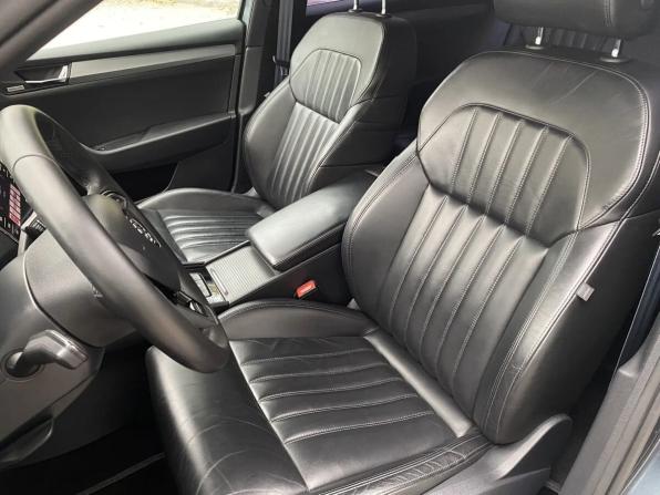 Skoda Superb III с пробегом 2018 года, цена 2 169 000 рублей, 124482 км, лифтбек, Автокод Объявления
