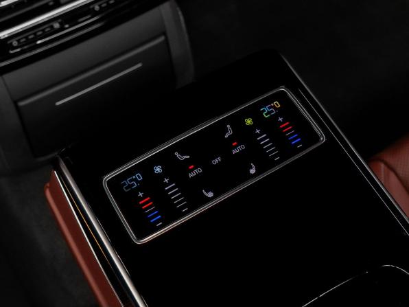 Audi S8 IV (D5) Рестайлинг с пробегом 2022 года, цена 11 840 000 рублей, 63385 км, седан, Автокод Объявления