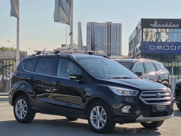 Ford Kuga II Рестайлинг с пробегом 2019 года, цена 1 525 000 рублей, 169374 км, внедорожник, Автокод Объявления