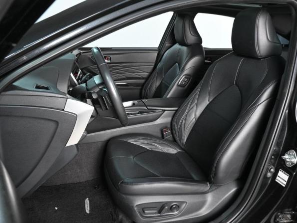 Toyota Avalon V с пробегом 2022 года, цена 3 699 000 рублей, 120571 км, седан, Автокод Объявления