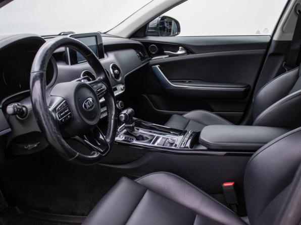 Kia Stinger I с пробегом 2018 года, цена 2 178 000 рублей, 114235 км, лифтбек, Автокод Объявления