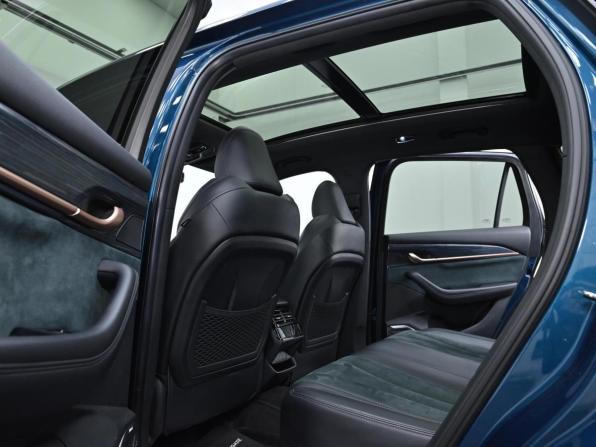 Geely Monjaro I с пробегом 2023 года, цена 2 899 000 рублей, 72000 км, внедорожник, Автокод Объявления