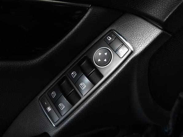 Mercedes-Benz C-Класс III (W204) Рестайлинг с пробегом 2011 года, цена 1 519 000 рублей, 202397 км, седан, Автокод Объявления