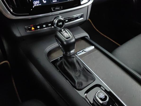 Volvo V90 Cross Country I с пробегом 2019 года, цена 3 176 000 рублей, 159600 км, универсал, Автокод Объявления
