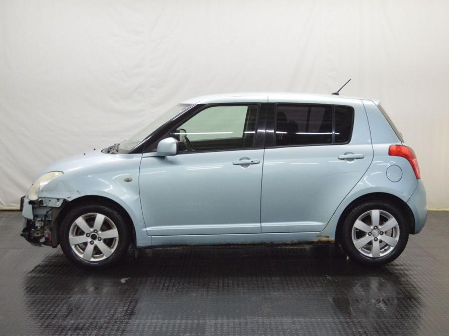 Suzuki Swift III Санкт-Петербург  - изображение 8