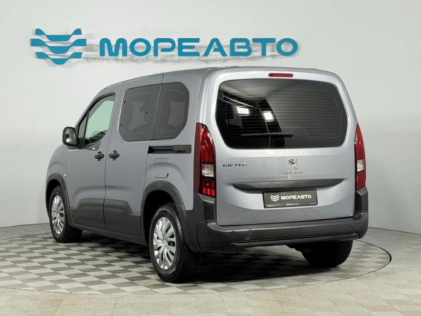 Peugeot Rifter I с пробегом 2020 года, цена 1 790 000 рублей, 139791 км, компактвэн, Автокод Объявления