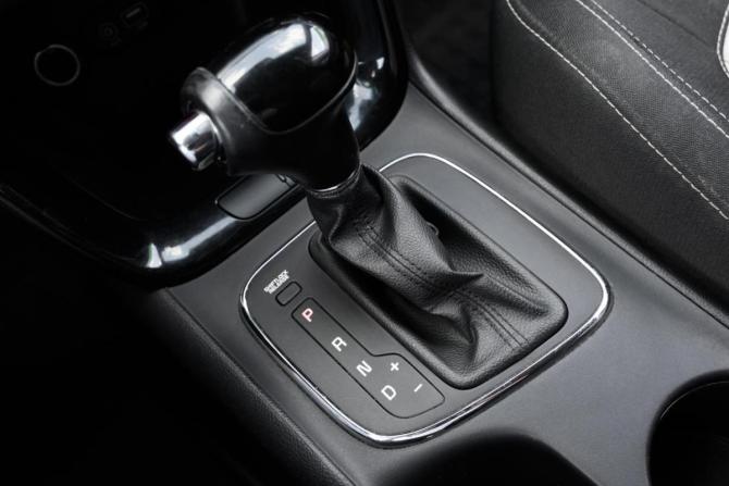 Kia Ceed II Рестайлинг с пробегом 2015 года, цена 1 030 000 рублей, 135000 км, универсал, Автокод Объявления