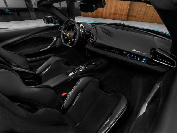 Ferrari 296 с пробегом 2024 года, цена 37 500 000 рублей, 2960 км, родстер, Автокод Объявления