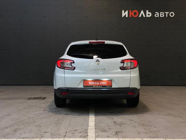 Renault Megane III с пробегом 2009 года, цена 440 000 рублей, 275217 км, универсал, Автокод Объявления