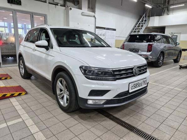 Volkswagen Tiguan II с пробегом 2017 года, цена 1 790 000 рублей, 209923 км, внедорожник, Автокод Объявления