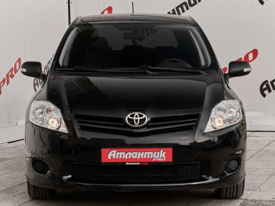 Toyota Auris I Рестайлинг Екатеринбург  - изображение 2