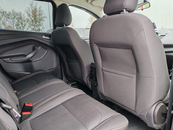 Ford Kuga II Рестайлинг с пробегом 2017 года, цена 1 539 000 рублей, 169000 км, внедорожник, Автокод Объявления