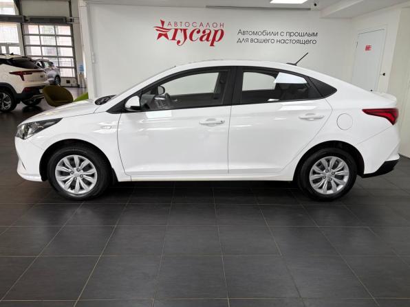 Hyundai Solaris II Рестайлинг с пробегом 2021 года, цена 1 568 000 рублей, 95683 км, седан, Автокод Объявления
