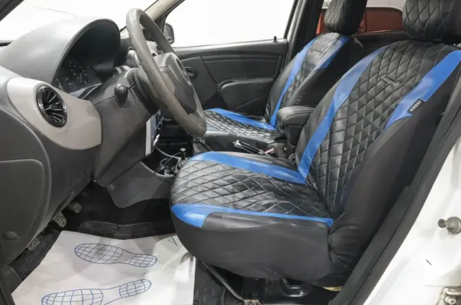 Renault Logan I Рестайлинг с пробегом 2011 года, цена 199 000 рублей, 275000 км, седан, Автокод Объявления