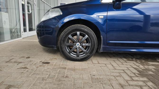 Nissan Tiida I Рестайлинг с пробегом 2011 года, цена 729 000 рублей, 180000 км, хэтчбек, Автокод Объявления