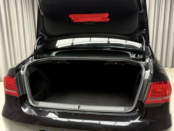 Volkswagen Passat B7 с пробегом 2011 года, цена 1 229 000 рублей, 129835 км, седан, Автокод Объявления