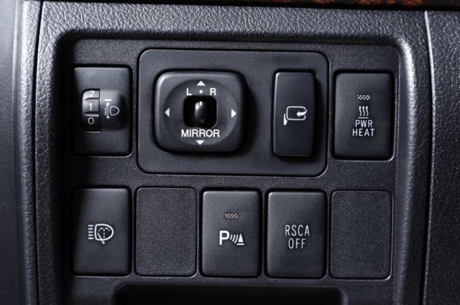 Toyota Land Cruiser 200 Series с пробегом 2011 года, цена 3 849 000 рублей, 282000 км, внедорожник, Автокод Объявления