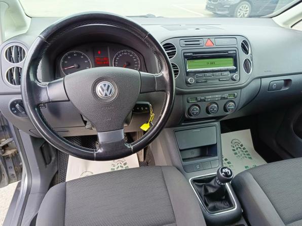 Volkswagen Golf Plus I с пробегом 2008 года, цена 670 000 рублей, 170320 км, хэтчбек, Автокод Объявления