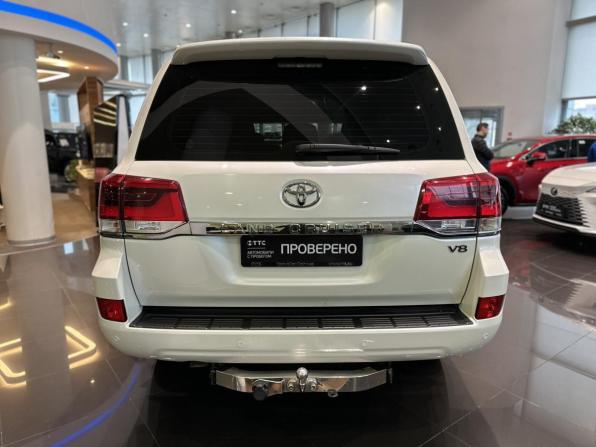 Toyota Land Cruiser 200 Series Рестайлинг 2 с пробегом 2017 года, цена 6 052 000 рублей, 167683 км, внедорожник, Автокод Объявления