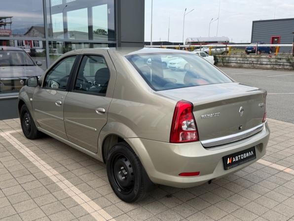 Renault Logan I Рестайлинг с пробегом 2010 года, цена 695 000 рублей, 80701 км, седан, Автокод Объявления