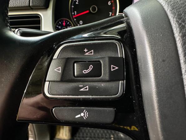 Volkswagen Touareg II с пробегом 2012 года, цена 2 099 000 рублей, 250421 км, внедорожник, Автокод Объявления